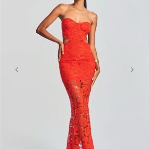 Elegant Strapless Red Lace Maxi Dress